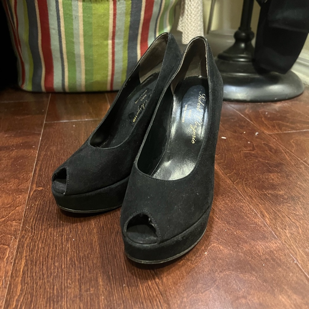 Black heels